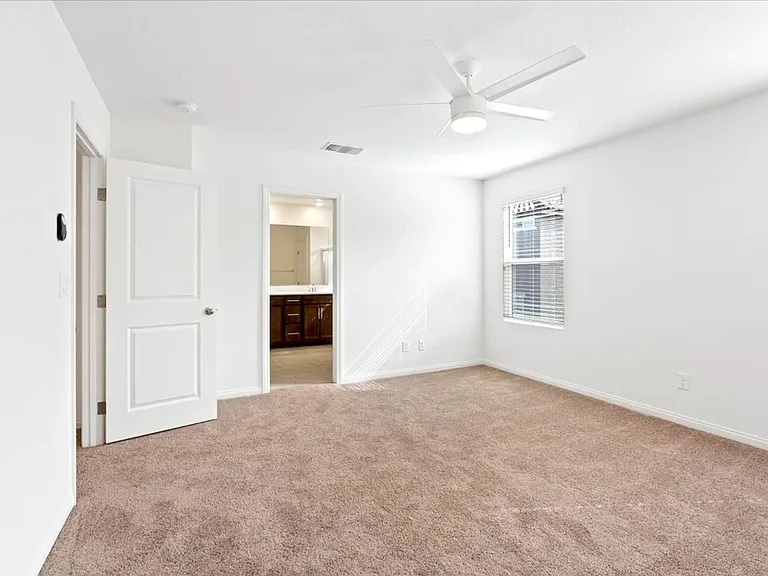 9115 Vesey Ave — Photo 29