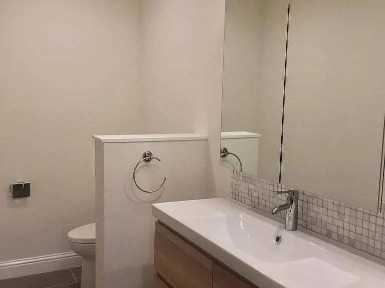 En Suite Master Bath Vanity