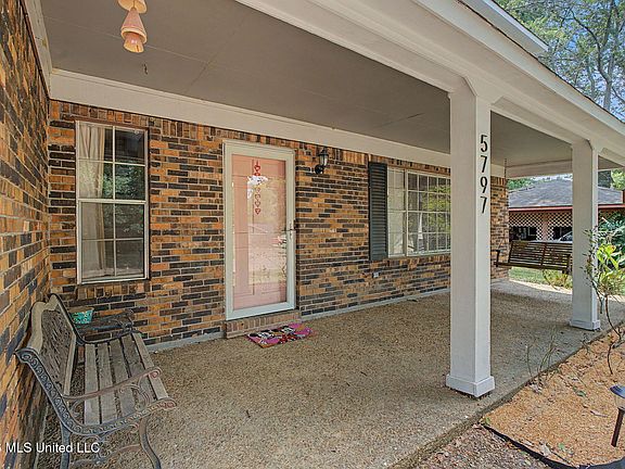 5th image of 5797 Redbud Cv