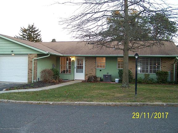 4th image of 56A Buckingham Dr