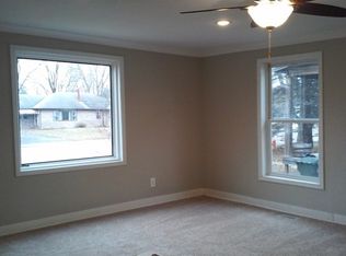 1104 Locust St, Sterling, IL 61081