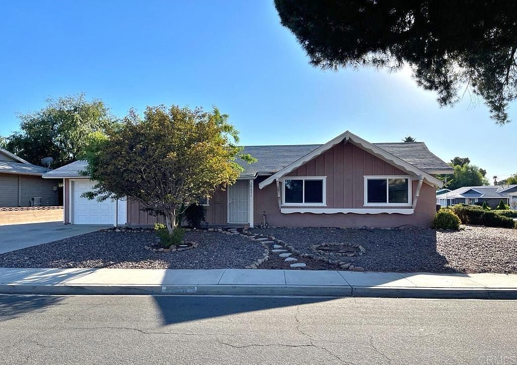 28631 Snead Dr — California Golf & Art Country Club