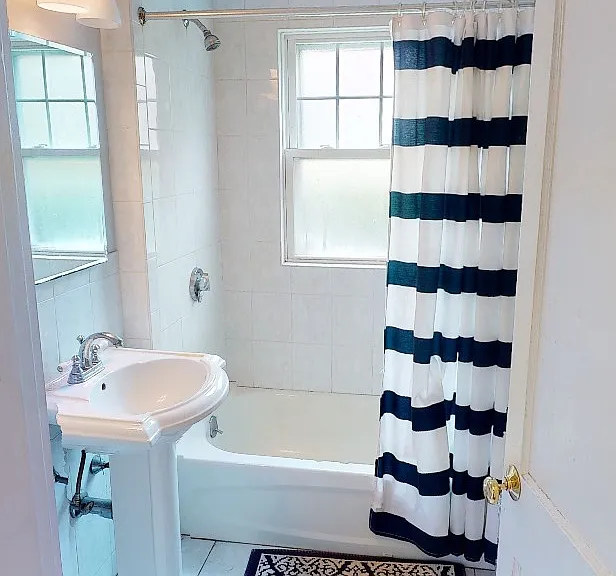 189 Wordsworth St #1 — Photo 8