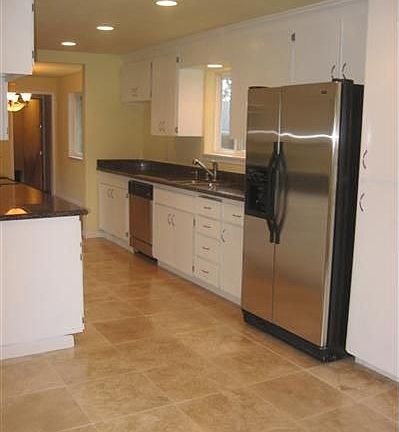 Gorgeous remodeled Kitchen