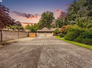 2798 Firwood Way, Eugene, OR 97401