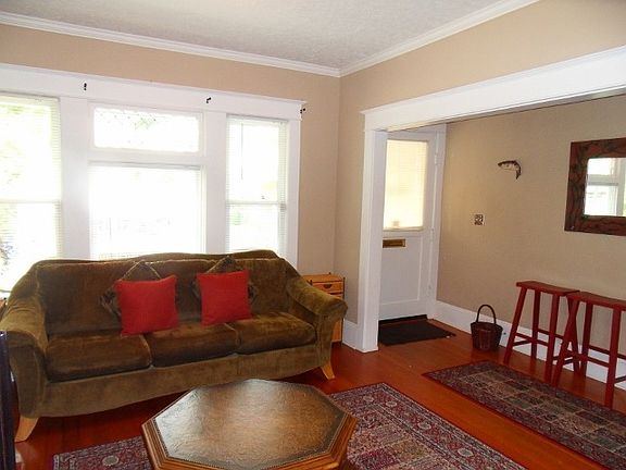 Living Room2
