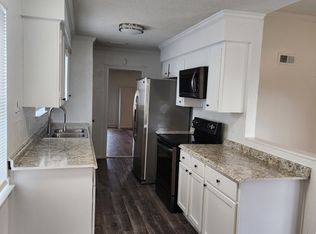 606 White Dr, Garland, TX 75040