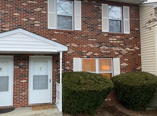 323 Pheasant Run Ct, Blacksburg, VA 24060