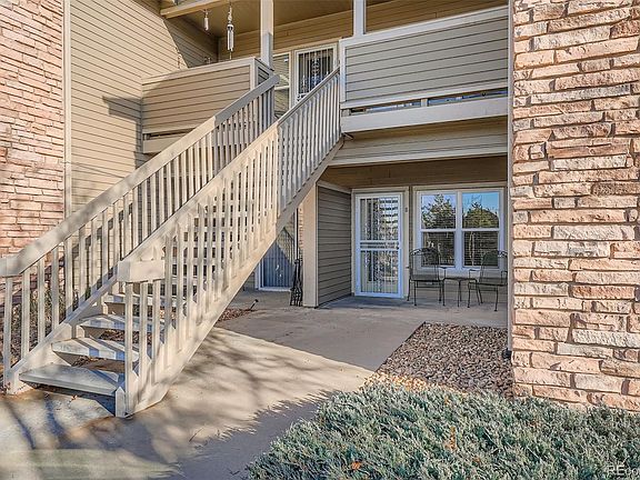 4th image of 3241 S Yampa Way #B
