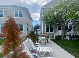 13 N New Hampshire Ave, Atlantic City, NJ 08401