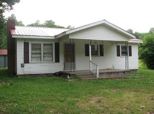 13580 Smith Grove Rd, Burkesville, KY 42717