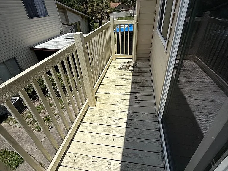 1001 Spring Meadow Dr — Photo 19