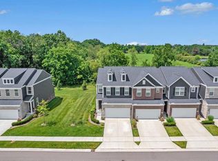 5806 Whispering Springs Dr, Ann Arbor, MI 48108