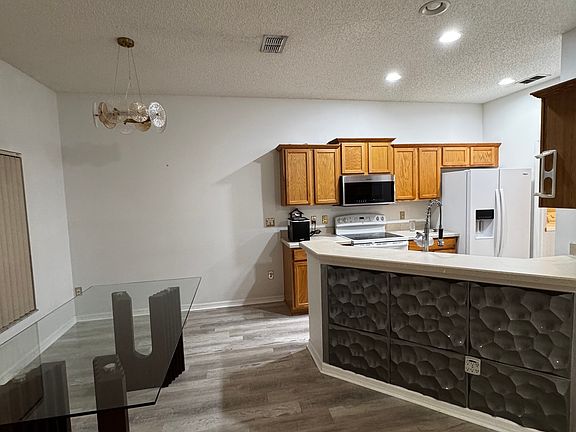 3rd image of 4563 Aguila Pl