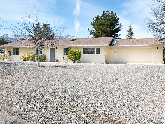 3rd image of 1834 S Hill Top Dr