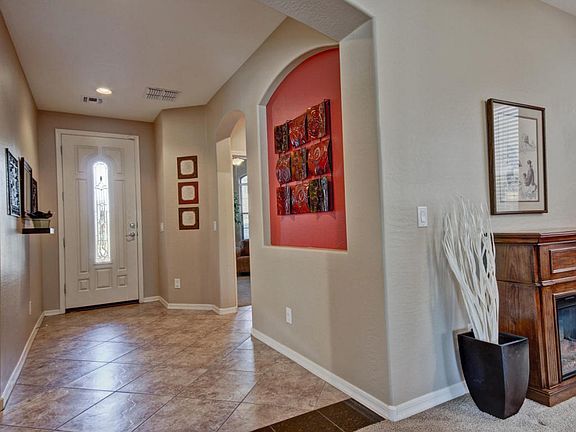 5th image of 10417 W Foothill Dr