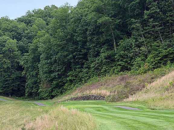 5th image of J 27 & J 28 Bent Grass Way