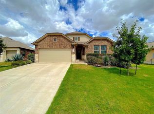 212 Anderson St, Hutto, TX 78634