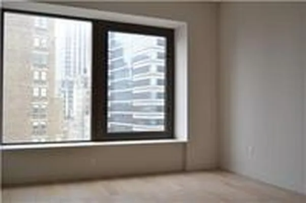 Rented by R New York | media 22