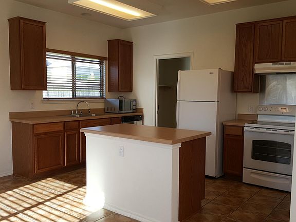 2nd image of 1769 Bayland St