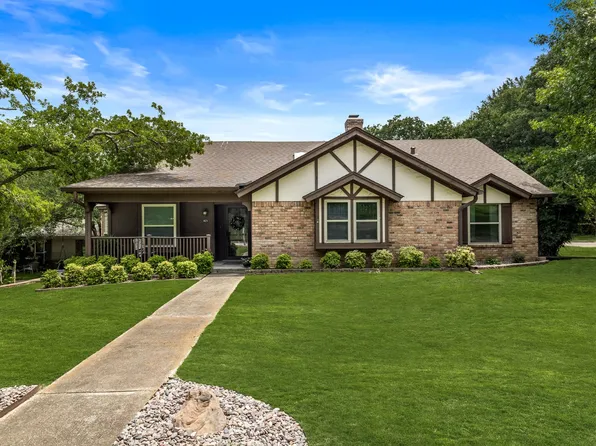 421 Rolling Hills Trl, Arlington, TX 76011