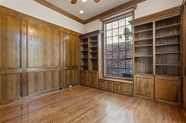 5 bed, 4114 sqft, $5,195 — Photo 4