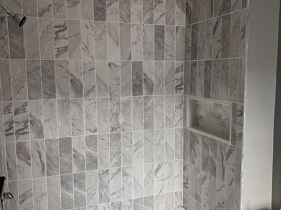 4th image of 6621 N 18th St APT 1
