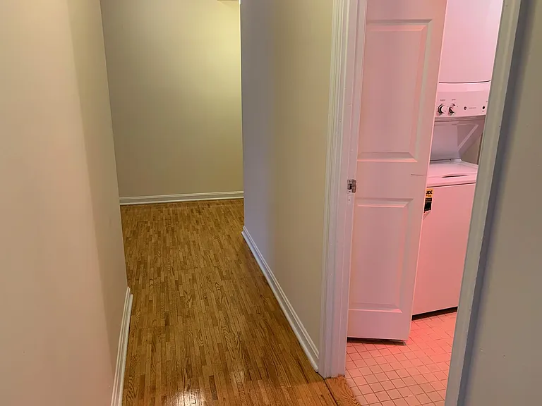 348 Franklin St #301 — Photo 12