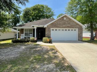 221 Primrose Dr, Dothan, AL 36303