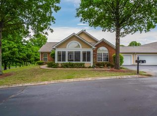 7370 Appling Hill Ln #4, Cordova, TN 38016