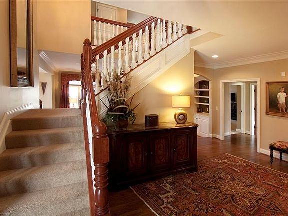 4th image of 10820 Silver Charm Ln