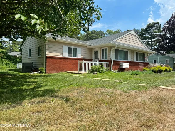 11 Mallard Street #B, Manchester, NJ 08759