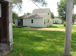 701 E Beaver St, Morocco, IN 47963