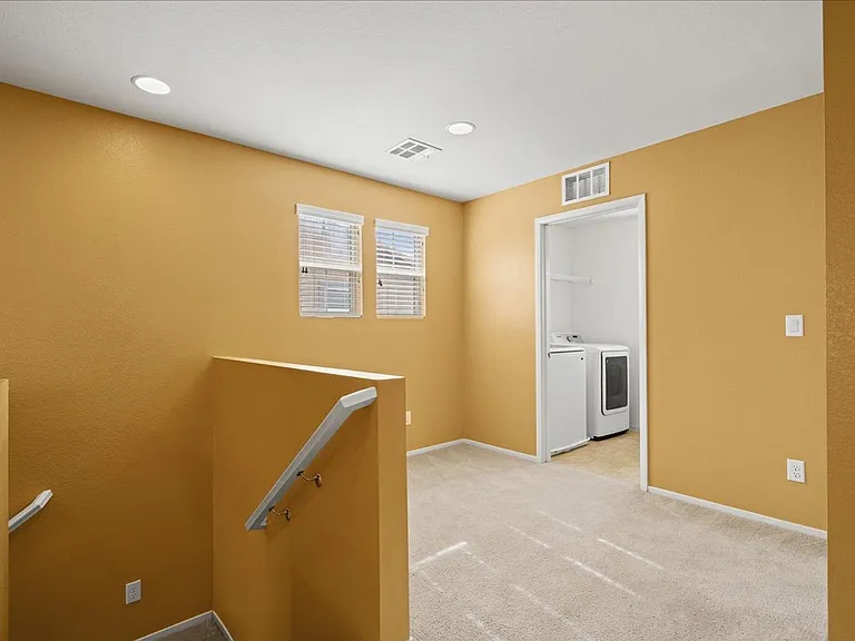 8640 Bella Sparkle Ave — Photo 12
