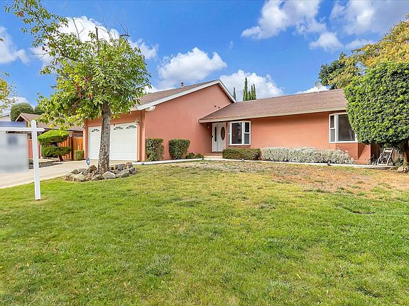 2nd image of 6382 San Anselmo Way
