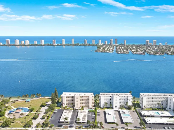 401 Lake Shore Drive #205, Lake Park, FL 33403
