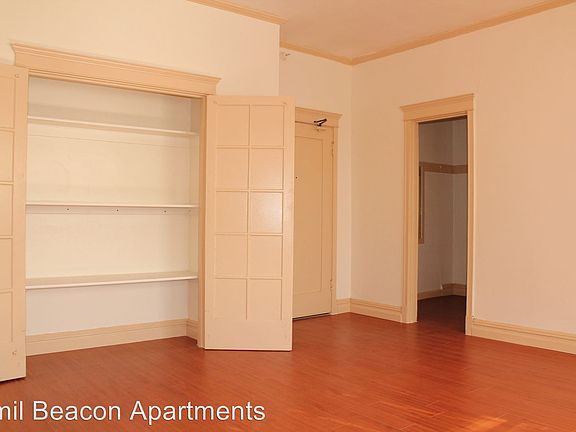 5th image of 945 Beacon Ave APT 403