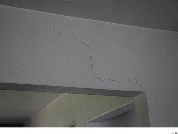 5th image of 8023 Canton Ave