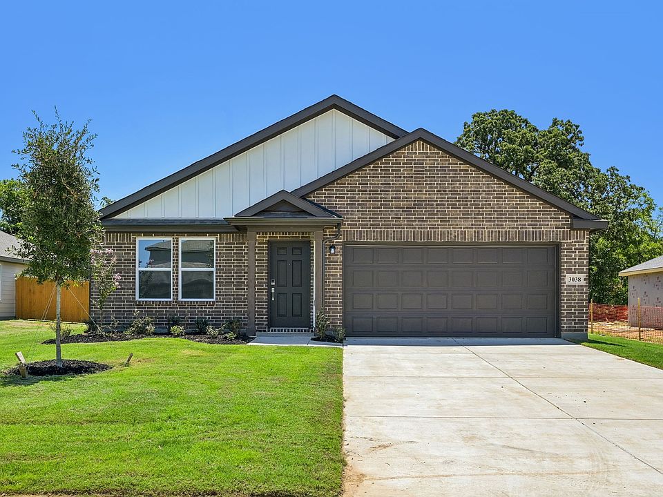 1st image of 3038 River Birch Dr
