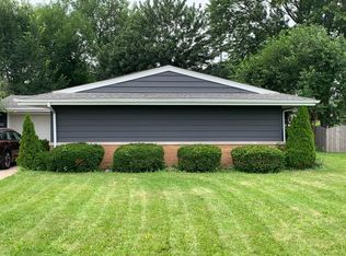 7938 Harrison Ave, Munster, IN 46321