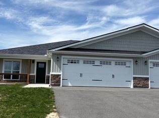 7619 Pea Ridge Rd #B, Hillsboro, OH 45133