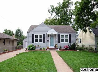 8025 State St, Ralston, NE 68127