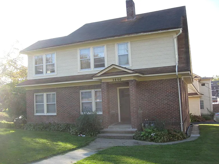 2800 High St — Photo 1