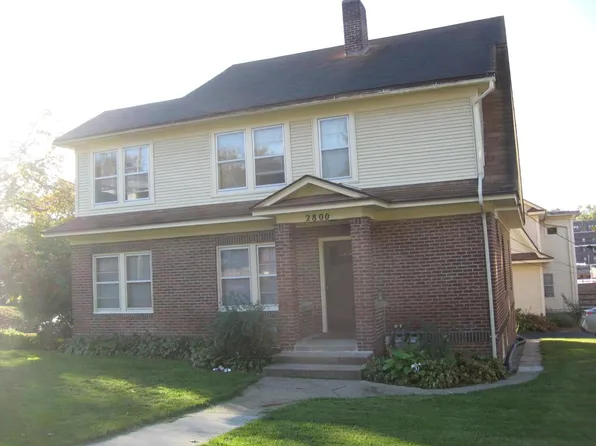 2800 High St, Des Moines, IA 50312