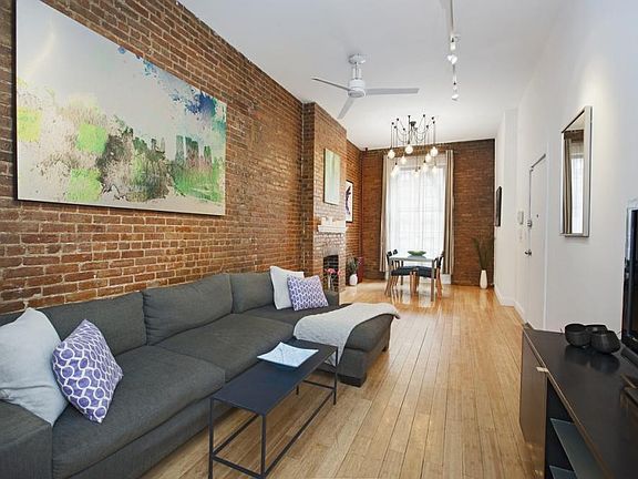 3rd image of 434 W 47th St APT 1W