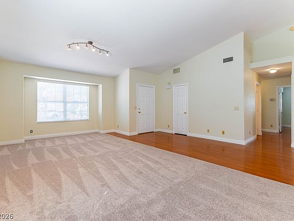 4th image of 5032 Wildroot Rd