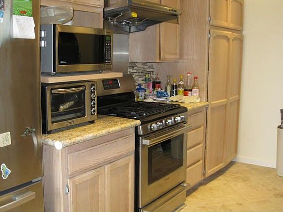 5th image of 5011 W 134th Pl
