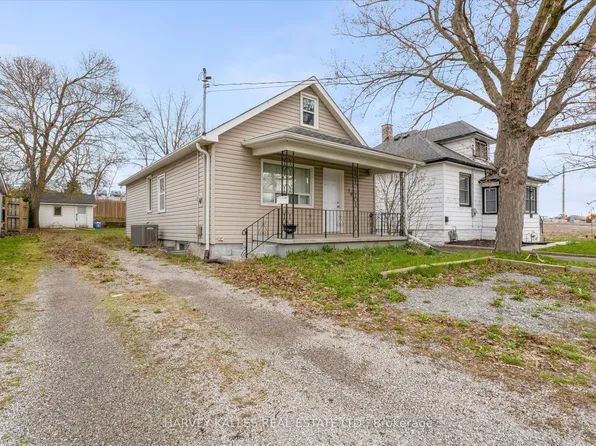 105 Ormond St N, Thorold, ON L2V 1Z3