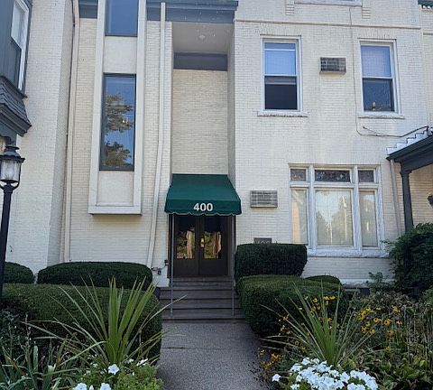 2nd image of 400 S Highland Ave APT B2