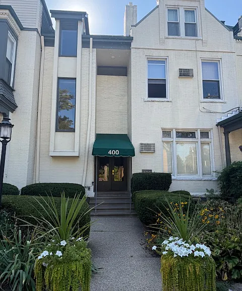 400 S Highland Ave #B2 — Photo 2